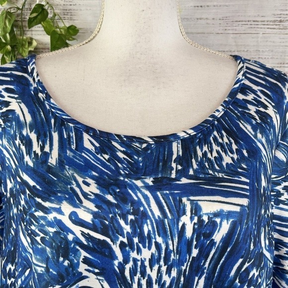 Robert Louis Tunic Top Plus size 1X Blue White Stretch Tropical Modest Casual - Picture 5 of 16
